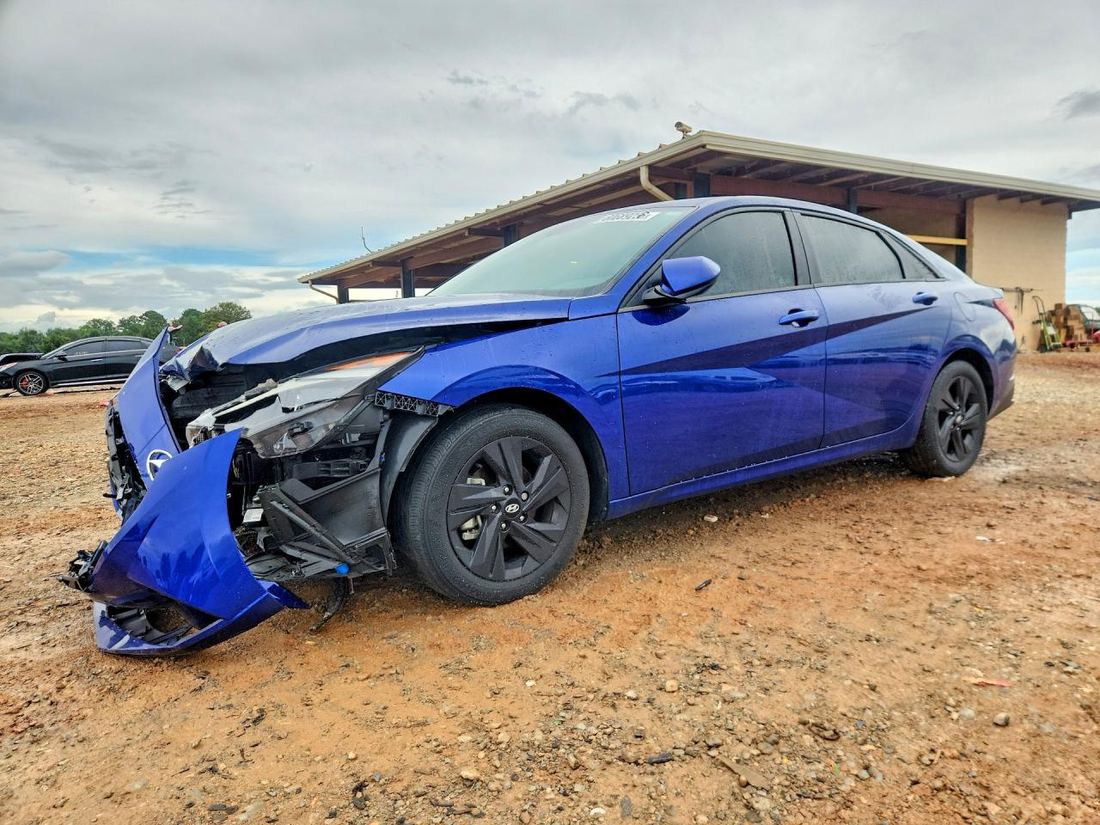 2023 HYUNDAI ELANTRA