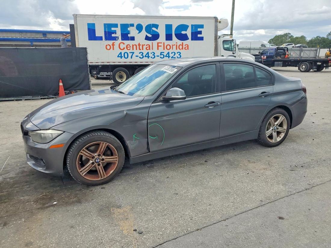 2013 BMW 328