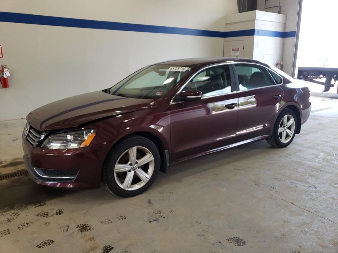 2013 VOLKSWAGEN PASSAT