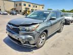 2015 TOYOTA HIGHLANDER