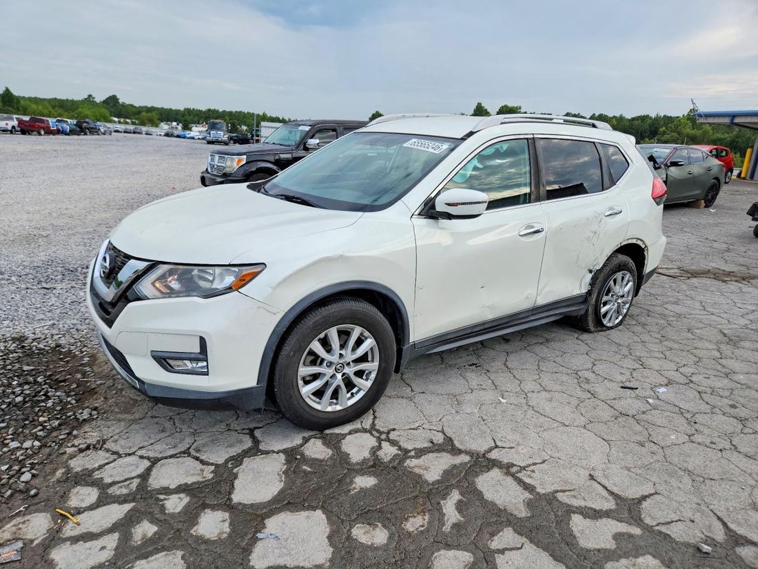 2017 NISSAN ROGUE