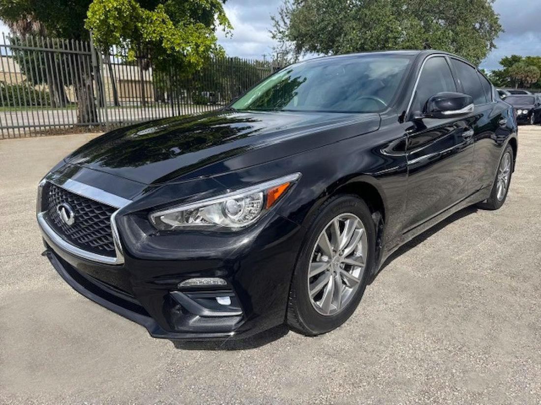 2021 INFINITI Q50