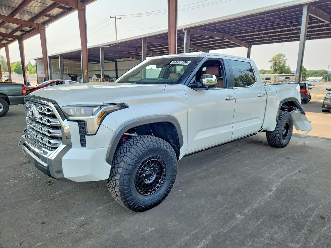 2026 TOYOTA TUNDRA