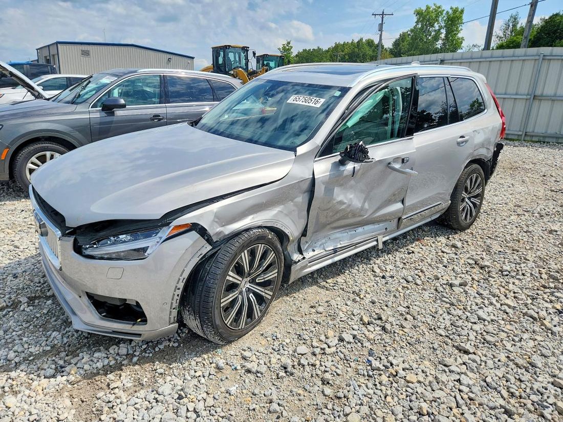 2024 VOLVO XC90