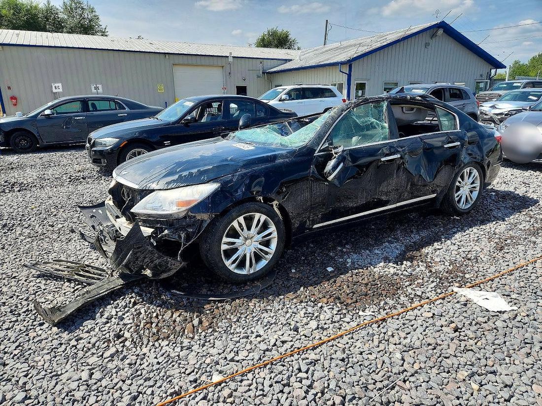 2009 HYUNDAI GENESIS