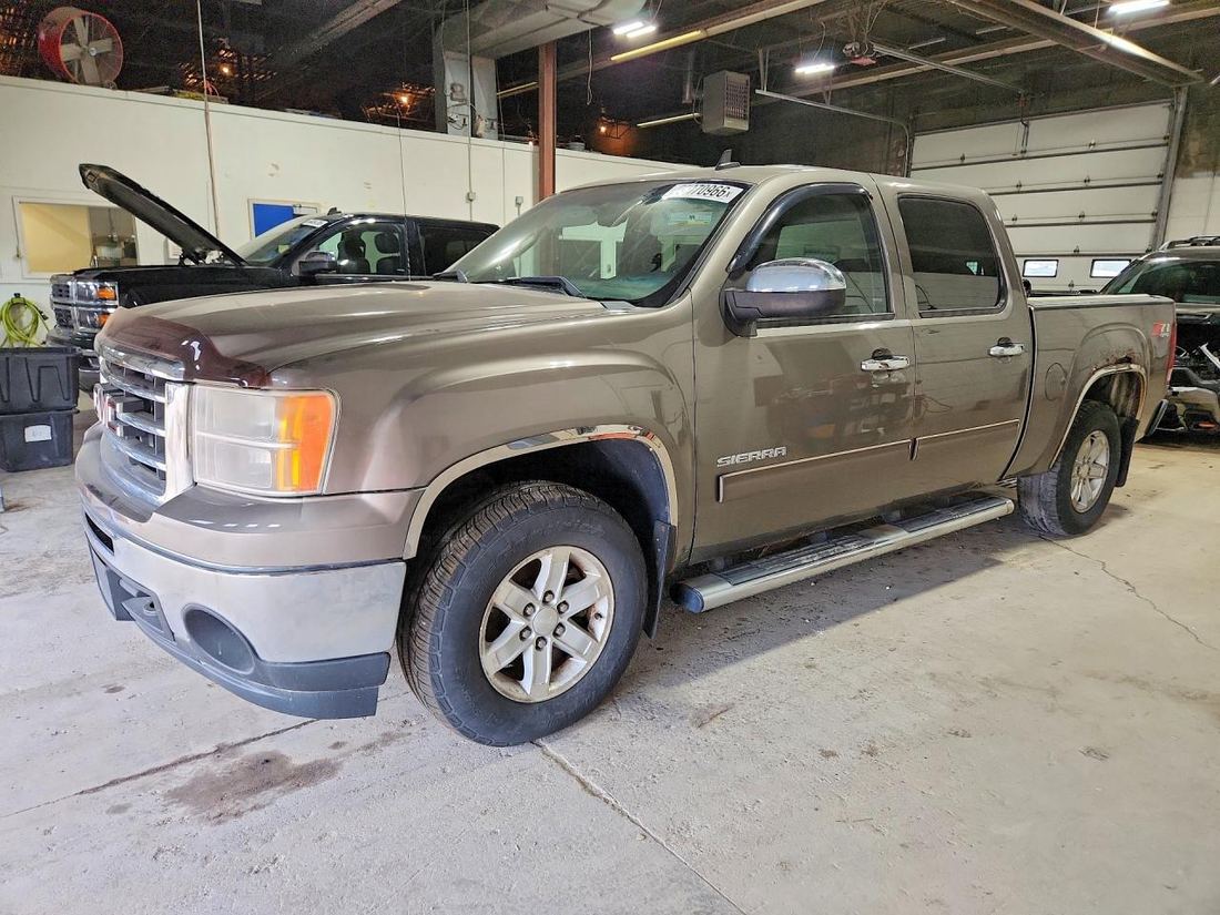 2013 GMC SIERRA