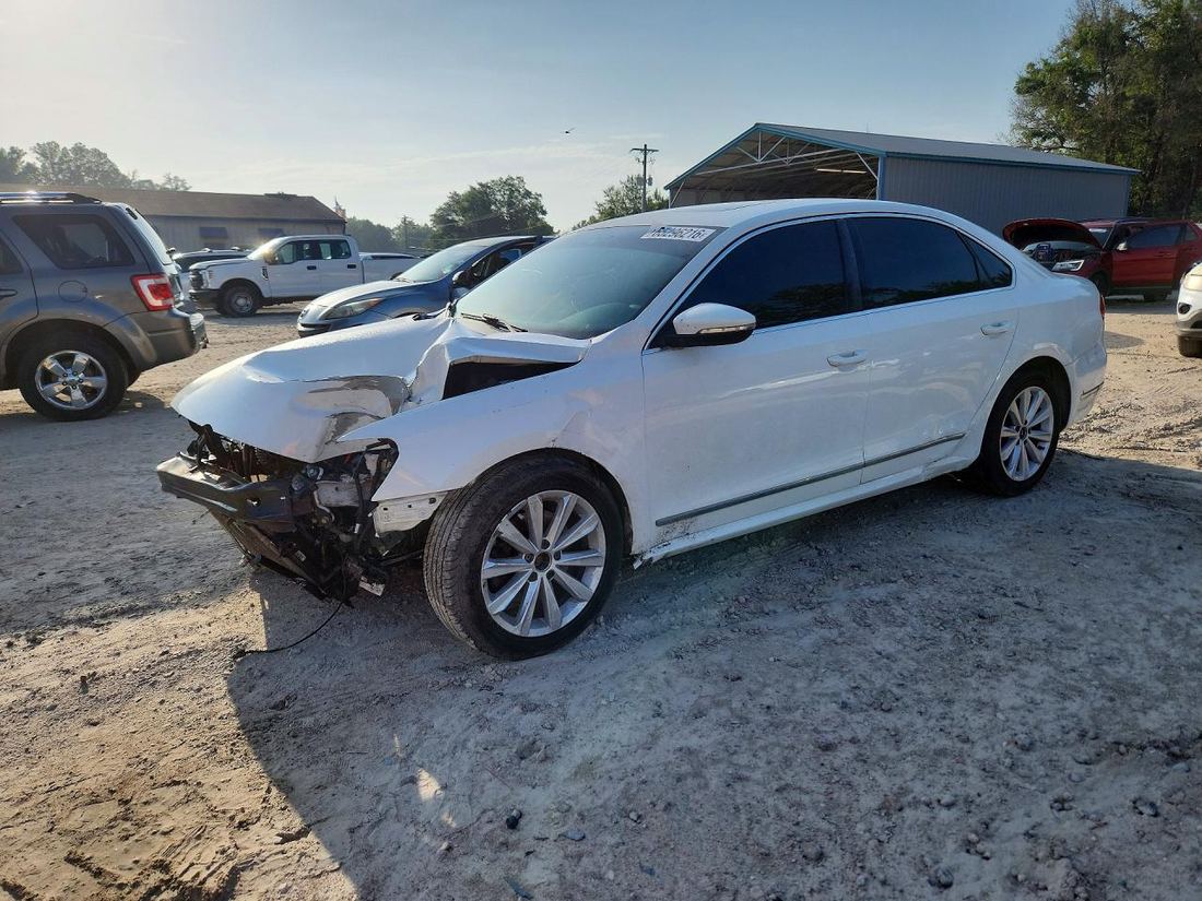 2012 VOLKSWAGEN PASSAT