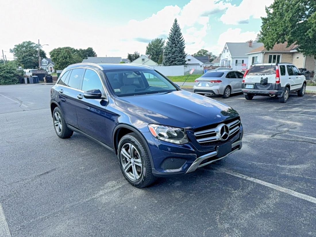 2017 MERCEDES-BENZ GLC