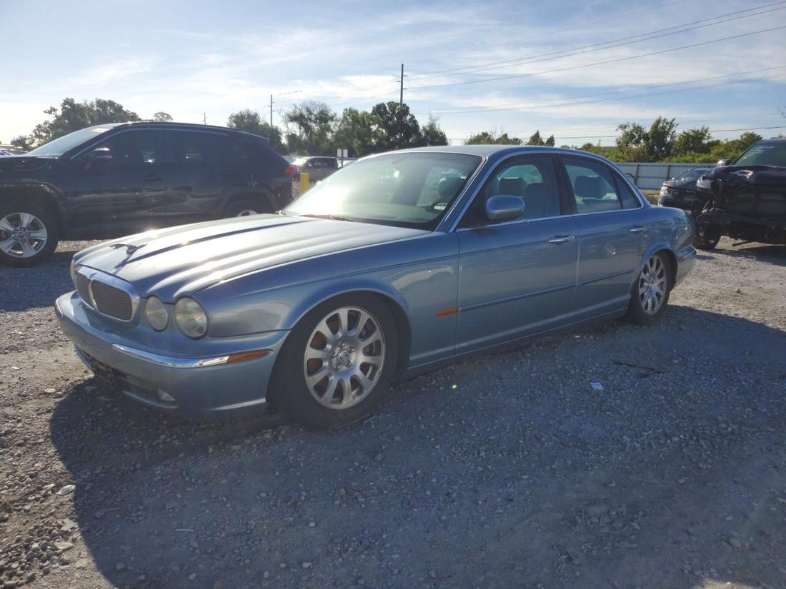 2004 JAGUAR XJ8