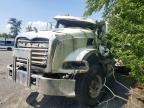 2016 MACK GU800
