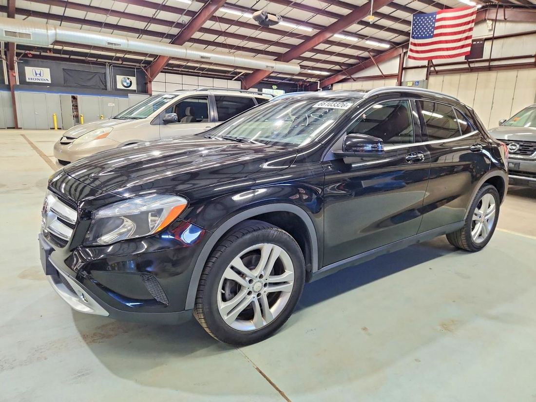 2016 MERCEDES-BENZ GLA