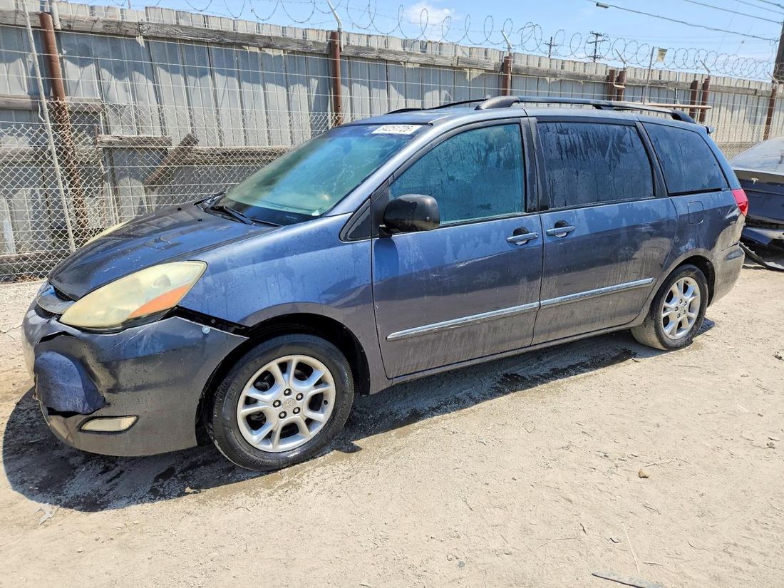 2006 TOYOTA SIENNA