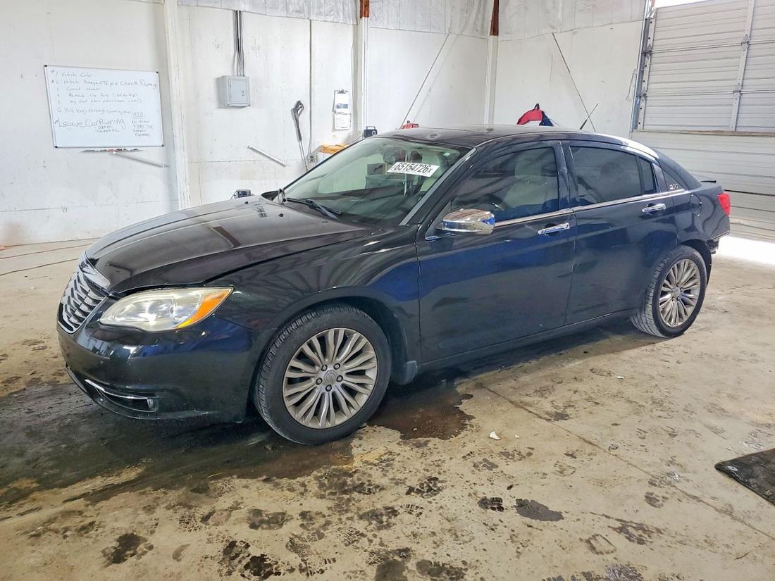 2011 CHRYSLER 200