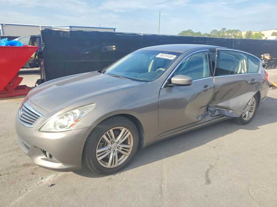 2010 INFINITI G37 SEDAN