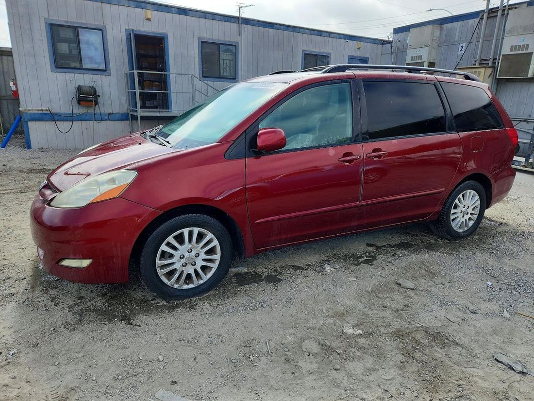 2009 TOYOTA SIENNA