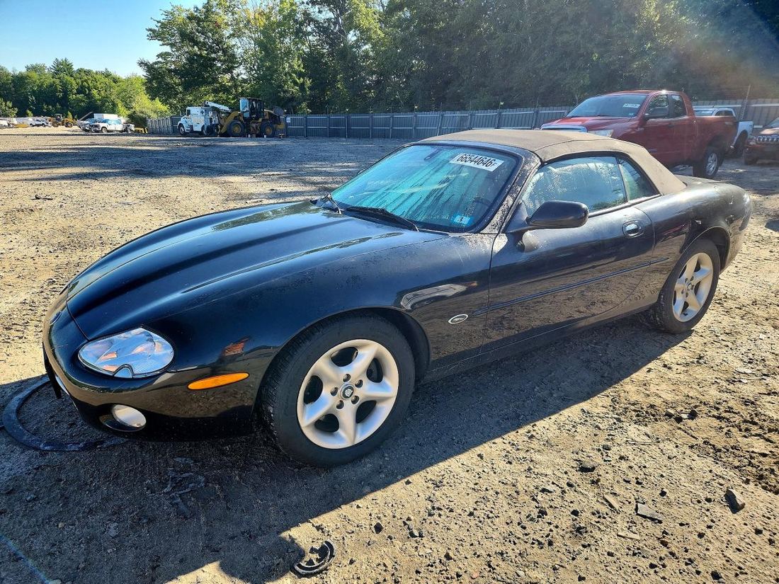 2002 JAGUAR XK8
