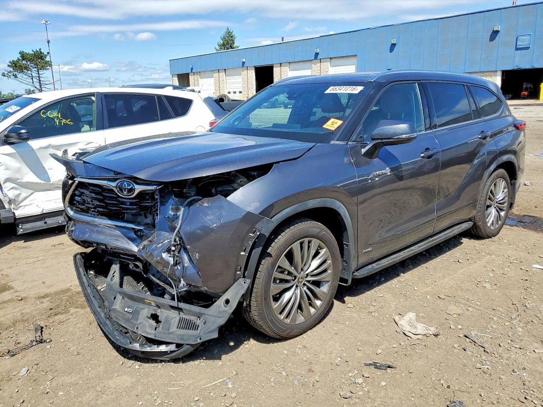 2021 TOYOTA HIGHLANDER