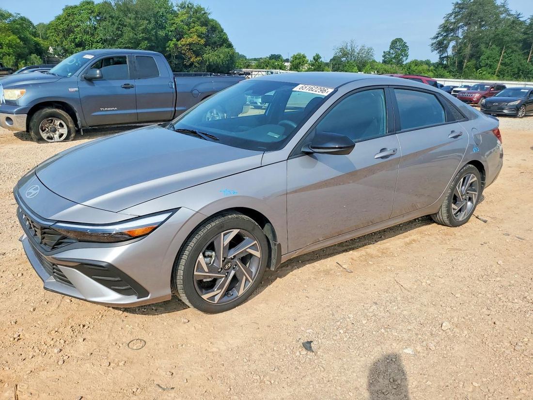 2025 HYUNDAI ELANTRA