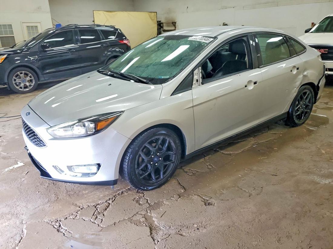 2016 FORD FOCUS