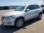 2011 VOLKSWAGEN TIGUAN
