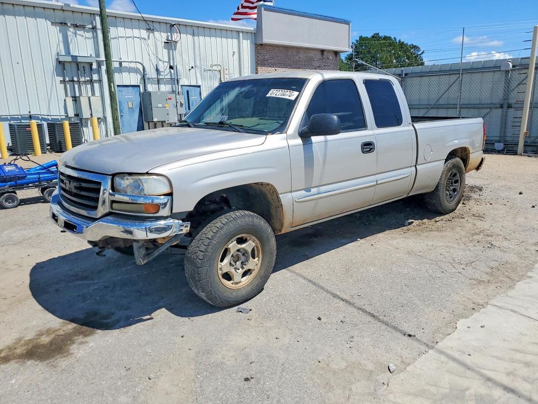 2004 GMC NEW SIERRA