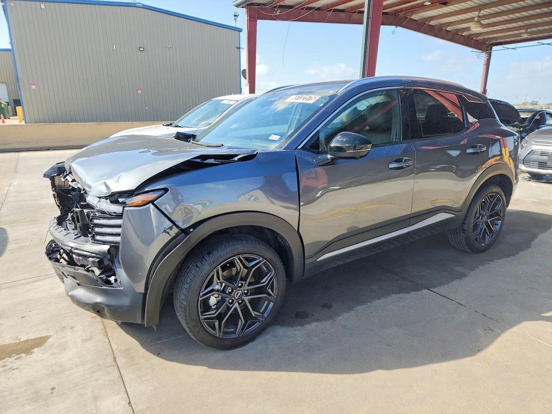 2026 NISSAN KICKS