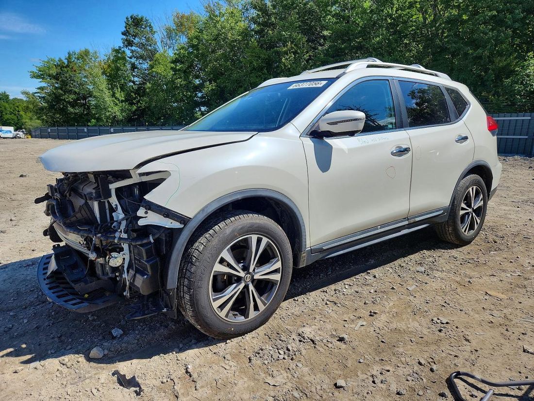 2017 NISSAN ROGUE