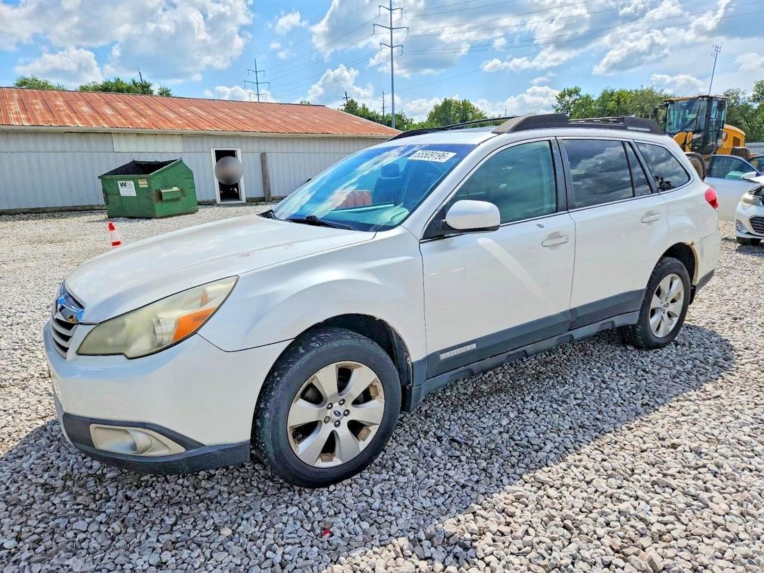 2011 SUBARU OUTBACK