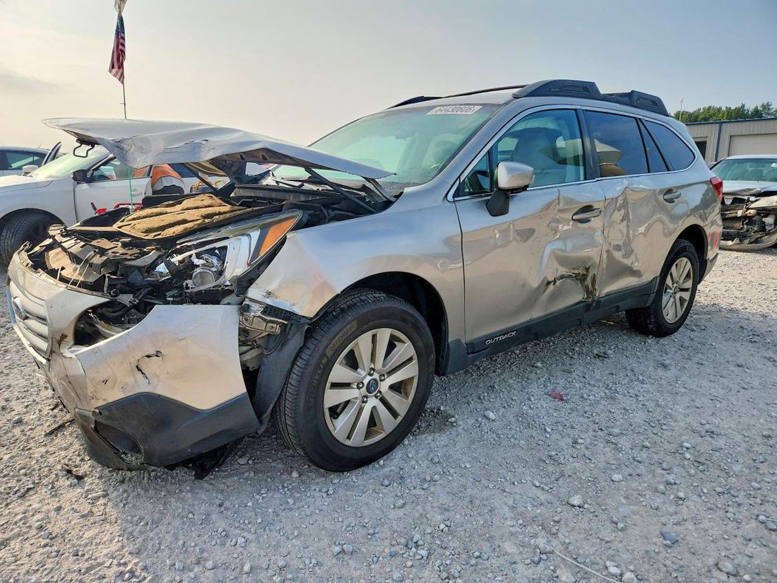 2015 SUBARU OUTBACK