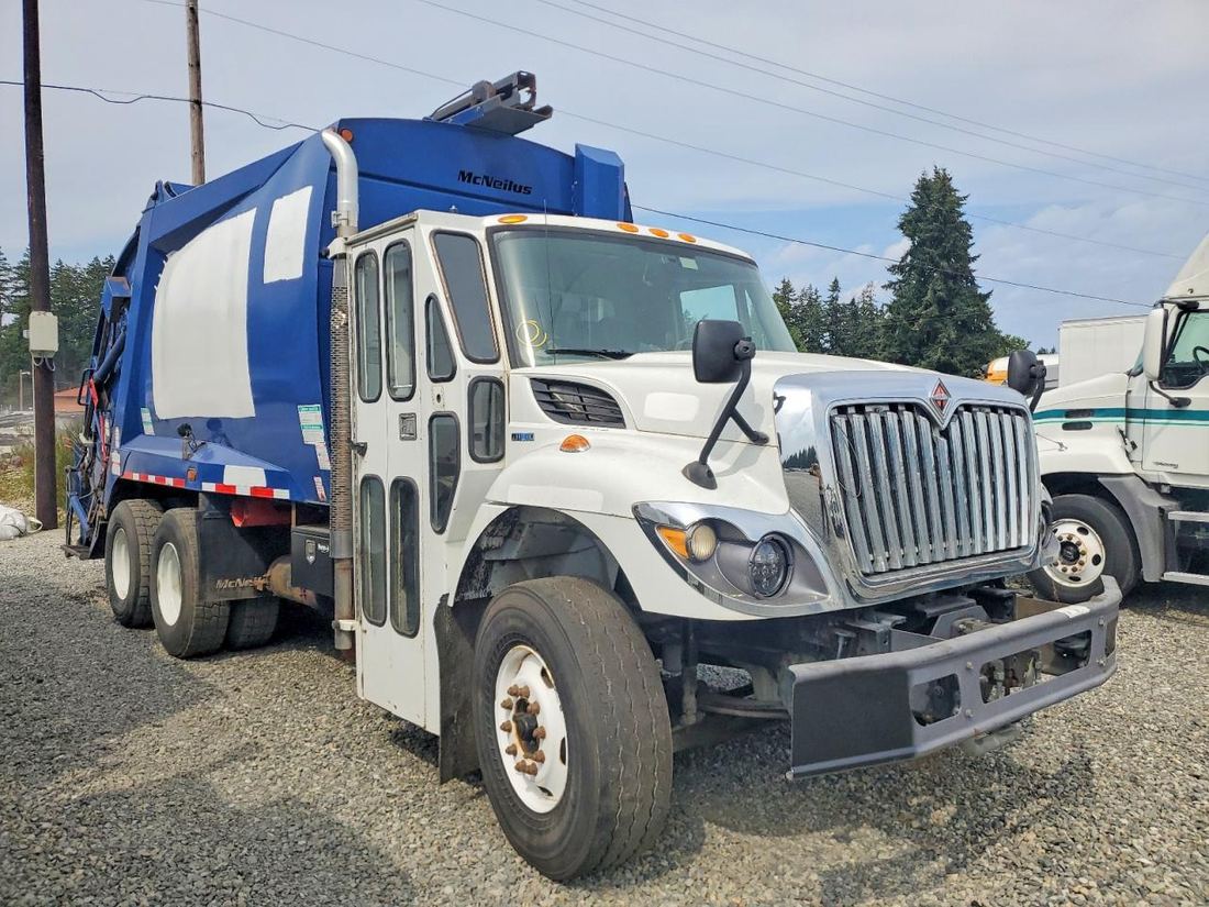 2010 INTERNATIONAL 7400