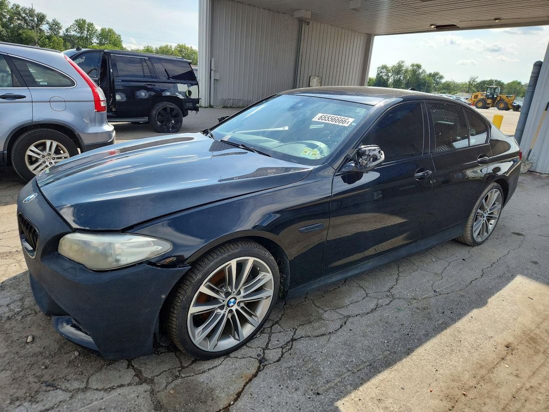 2016 BMW 550