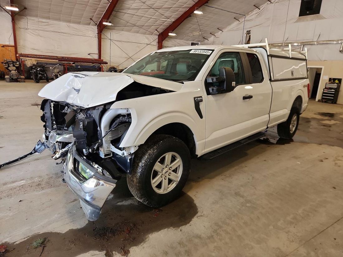 2023 FORD F150