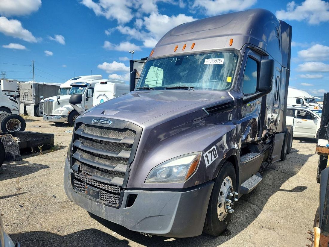 2019 FREIGHTLINER CASCADIA 126
