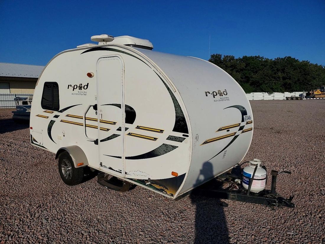 2011 FOREST RIVER RPOD 176T