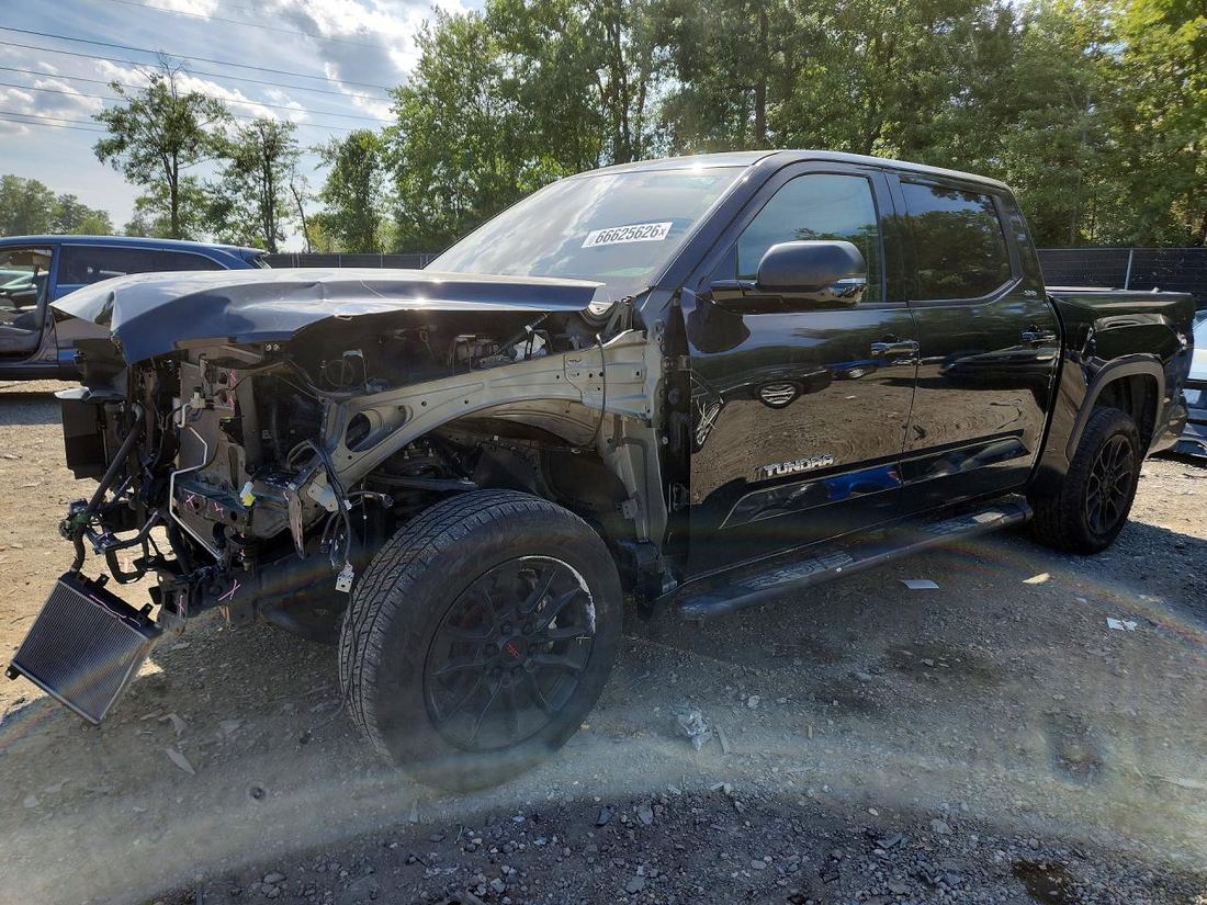 2024 TOYOTA TUNDRA