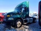 2017 MACK 600
