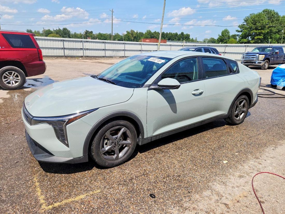 2025 KIA K4