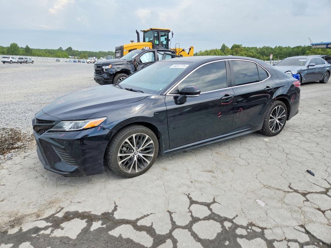 2019 TOYOTA CAMRY
