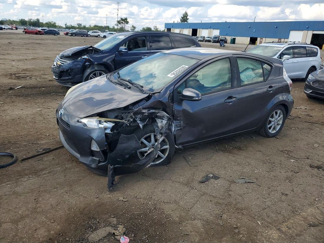 2013 TOYOTA PRIUS C