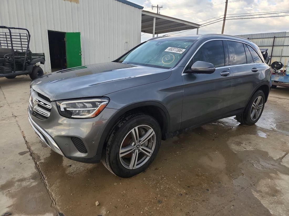 2021 MERCEDES-BENZ GLC