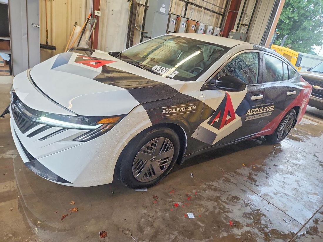 2026 NISSAN SENTRA