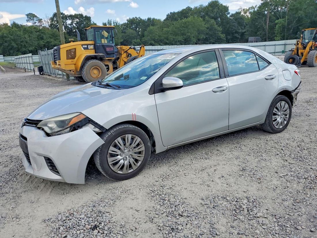 2015 TOYOTA COROLLA