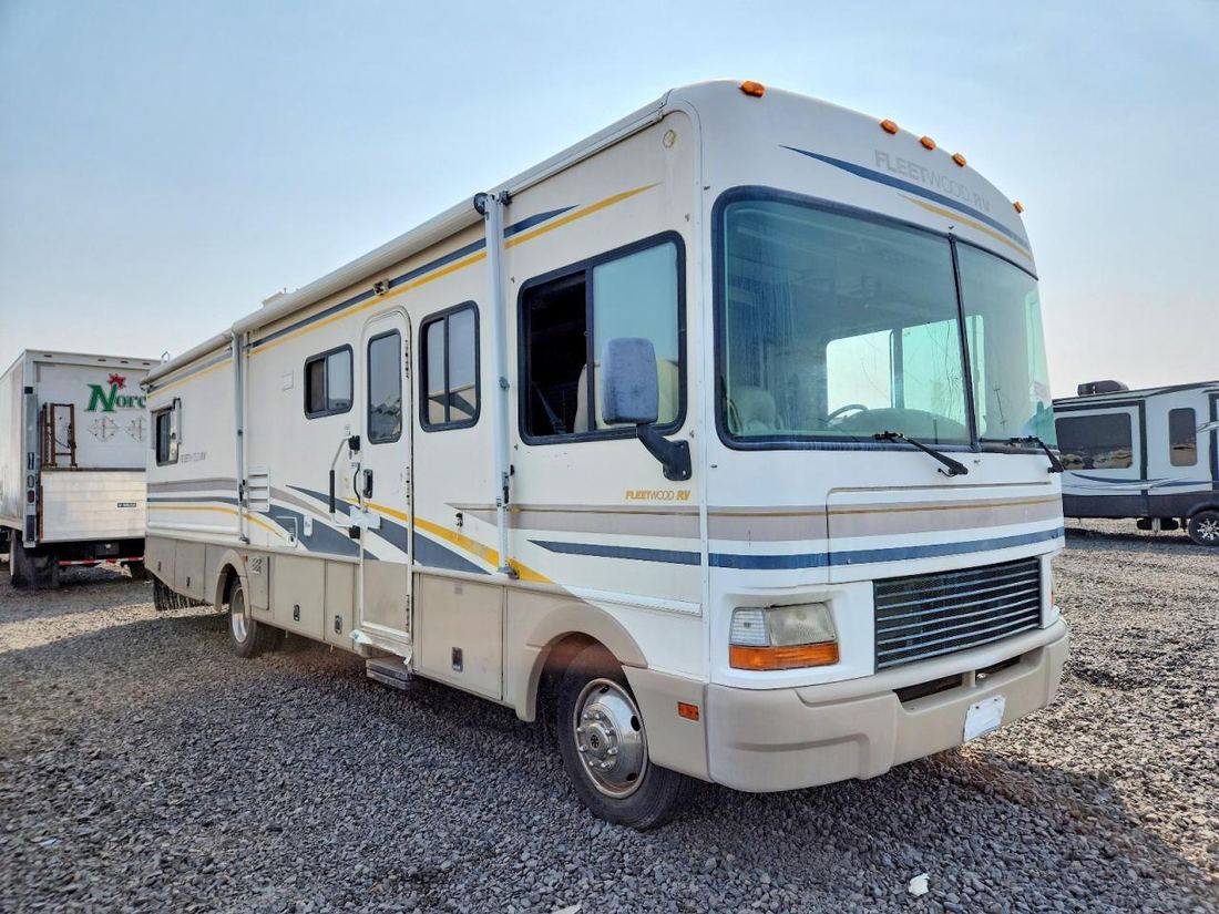 2002 FTWD MOTORHOME