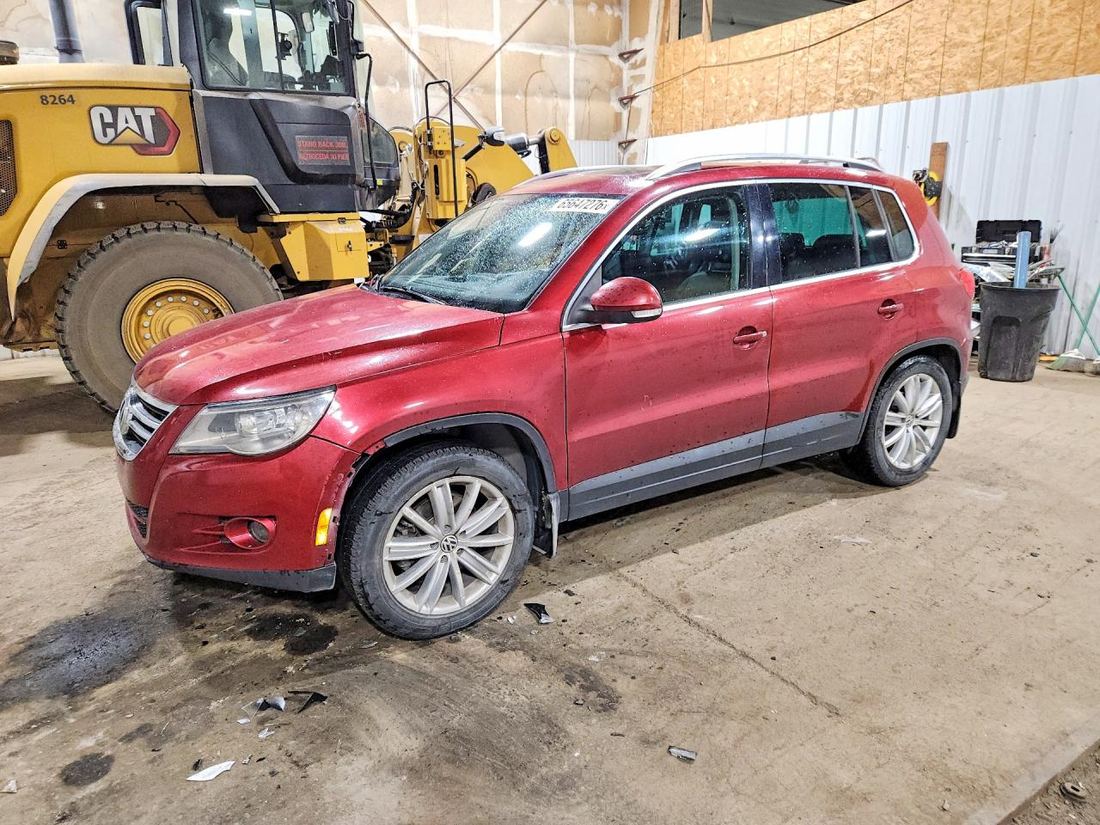 2010 VOLKSWAGEN TIGUAN