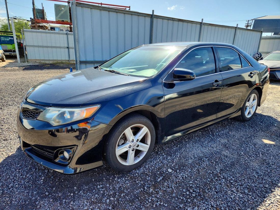 2012 TOYOTA CAMRY