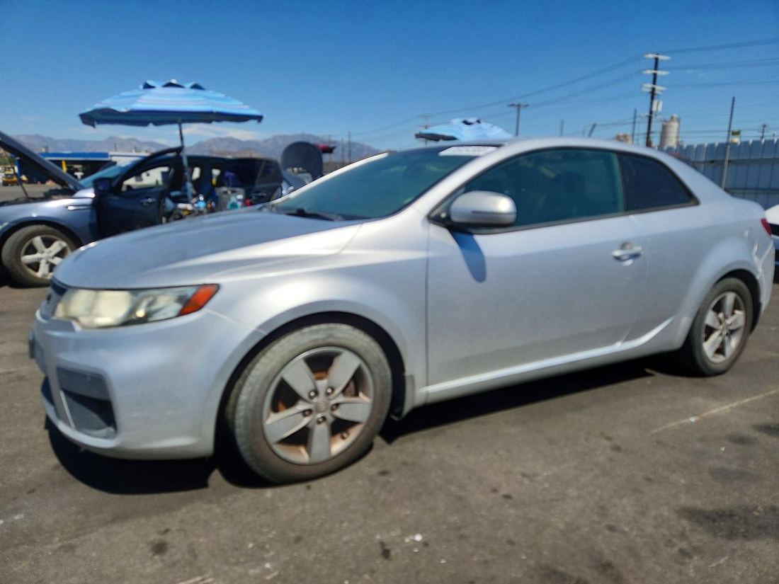 2012 KIA FORTE KOUP