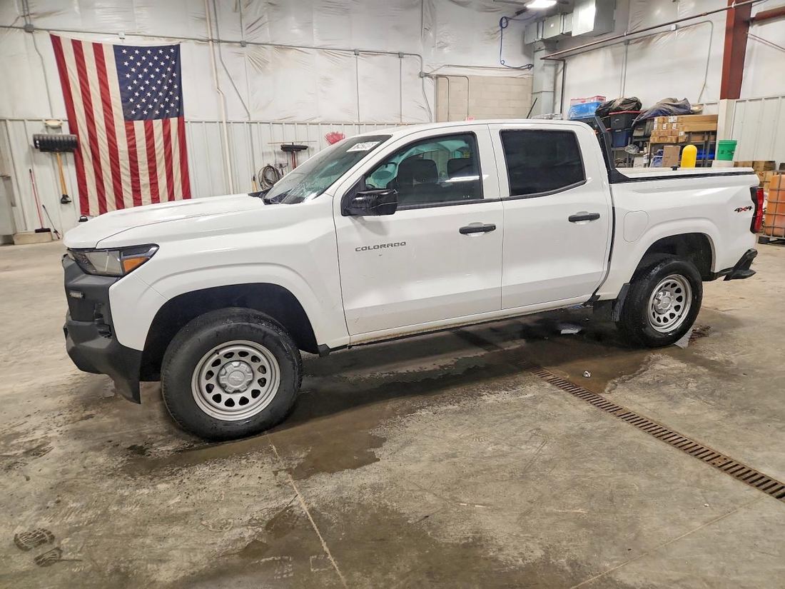 2024 CHEVROLET COLORADO