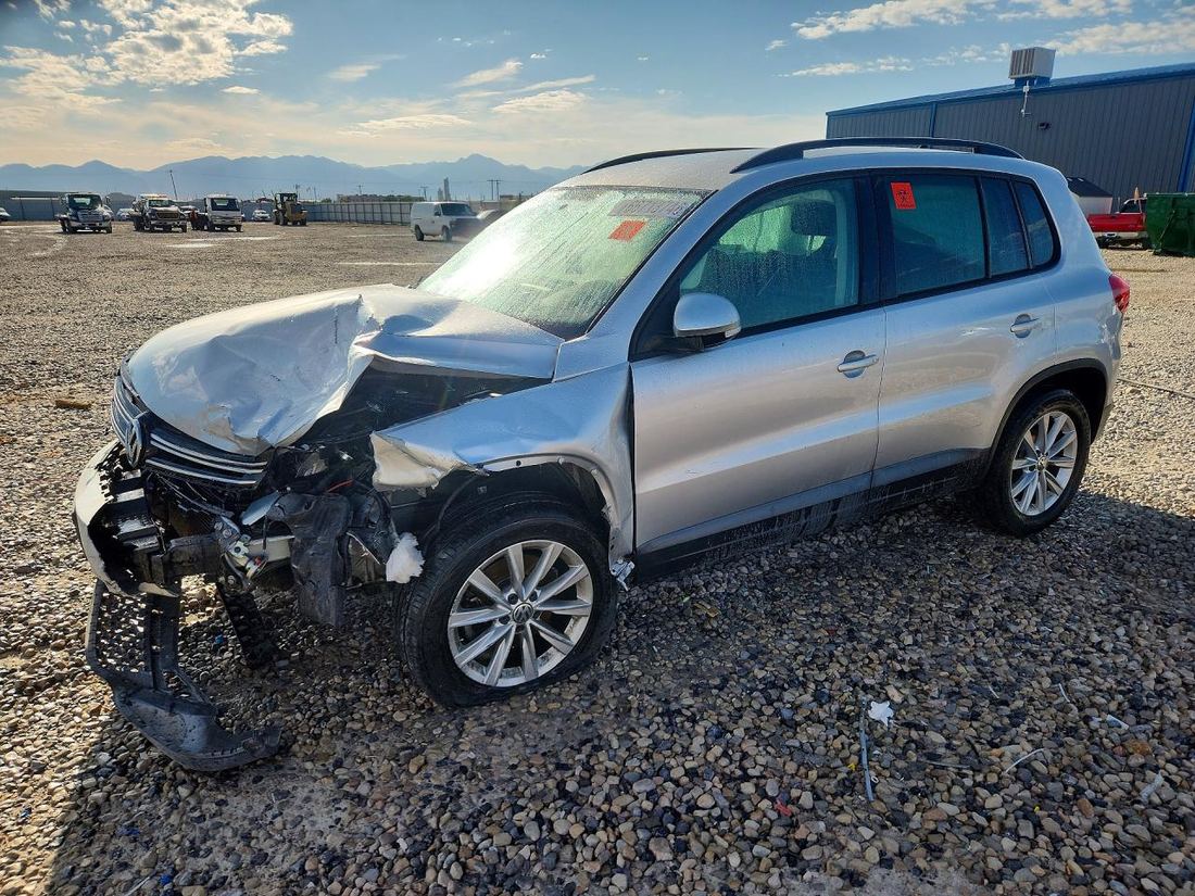 2015 VOLKSWAGEN TIGUAN