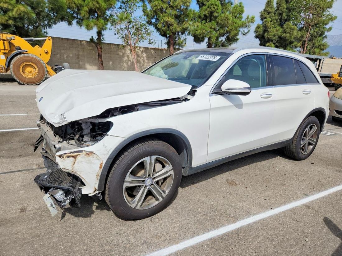 2016 MERCEDES-BENZ GLC