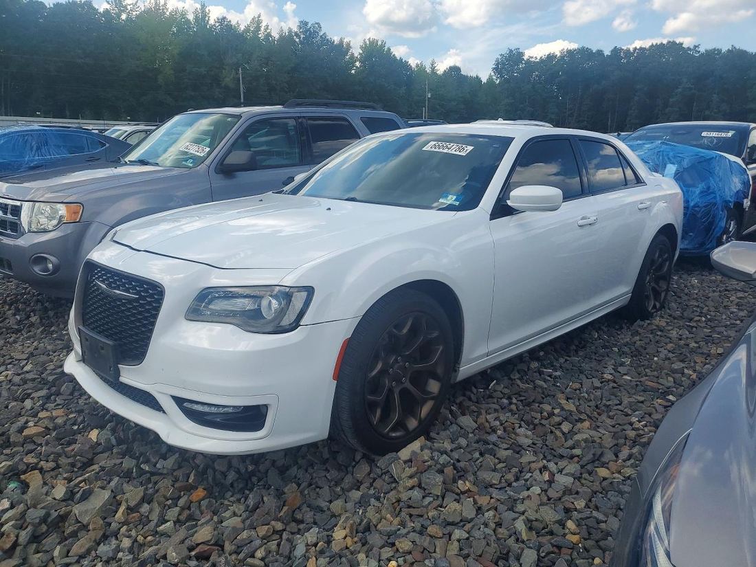 2017 CHRYSLER 300